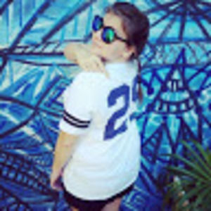 Meet your Posher, Michela